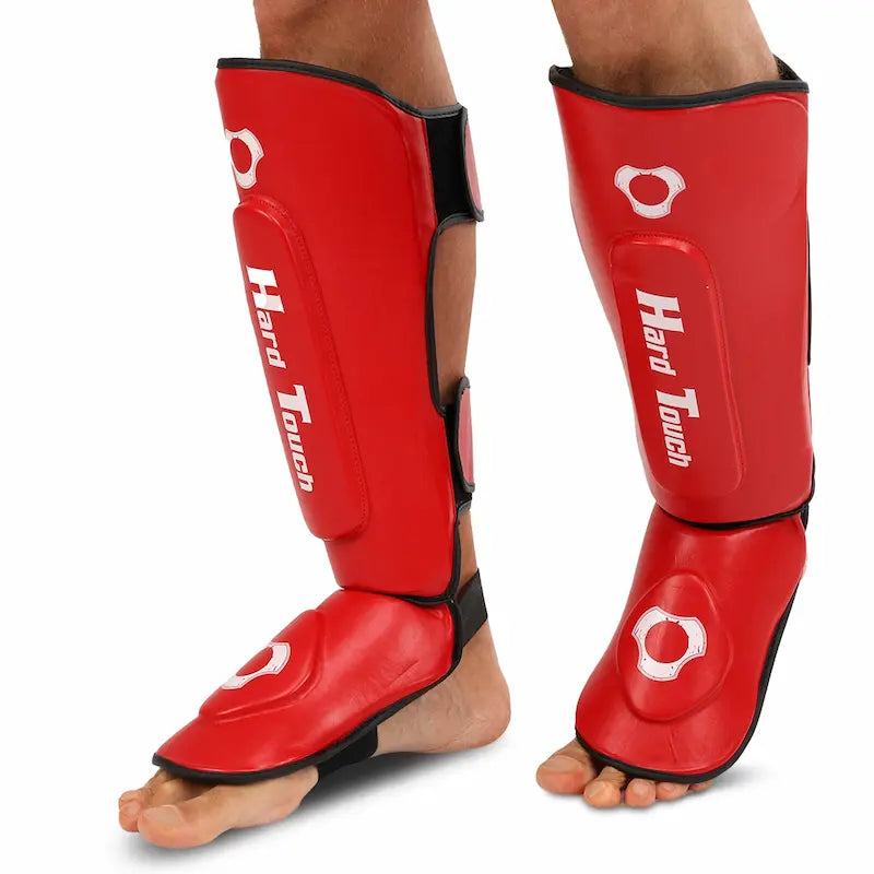 Chrániče nôh Hard Touch AO-7380 červená Muay Thai