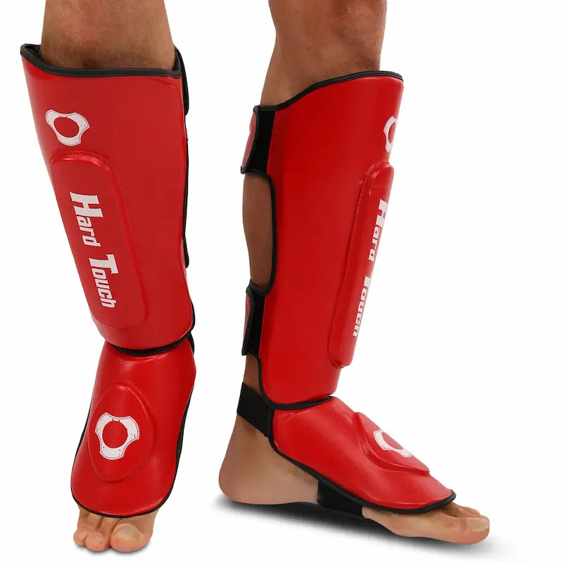 Chrániče nôh Hard Touch AO-7380 červená Muay Thai